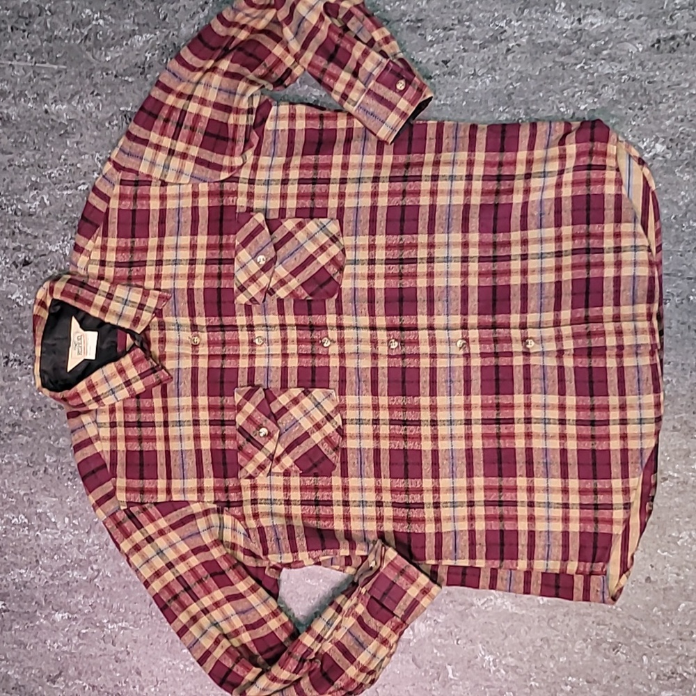 Vintage. Made in USA. RedHead. 💯 Cotton button-down flannel. Size 2XL